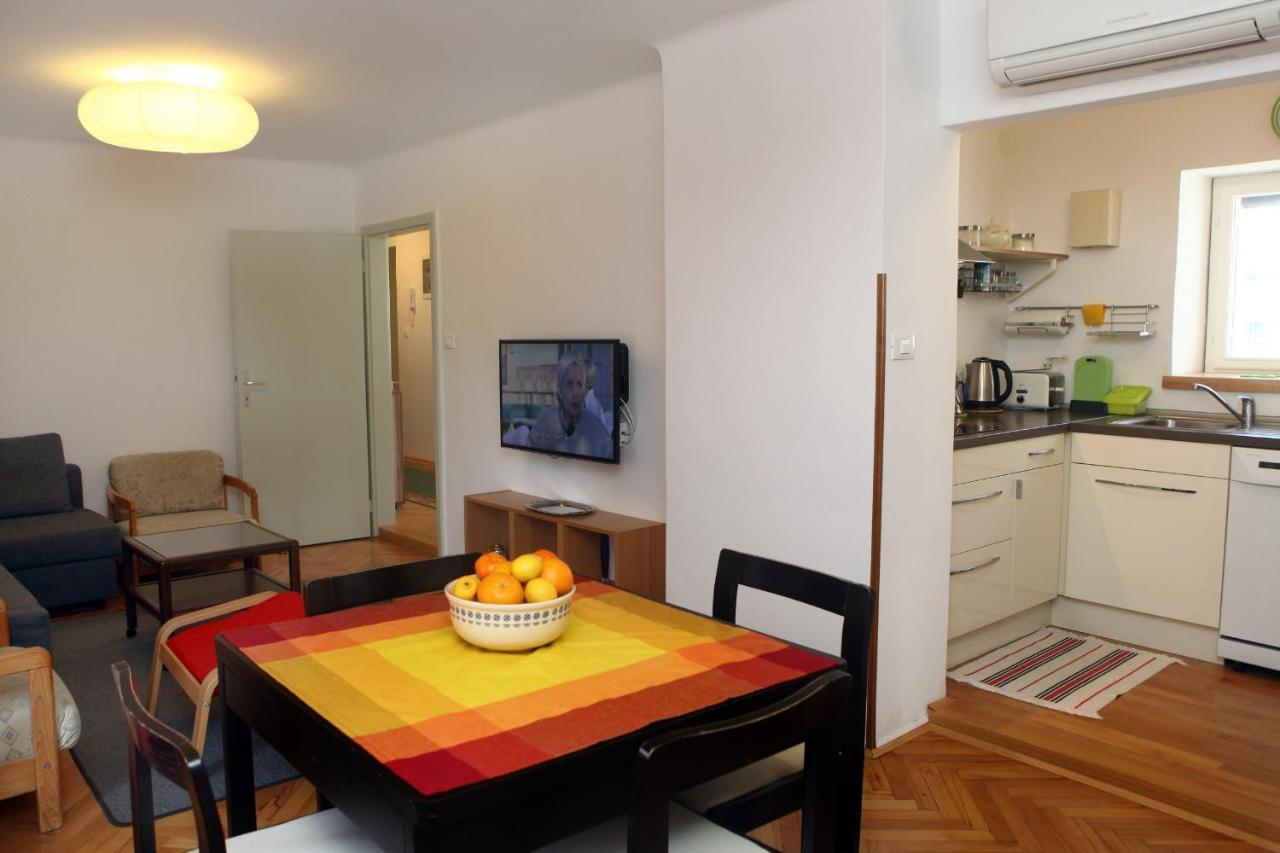 Spacious Piran Central Apartment For 5 Pax Bg エクステリア 写真